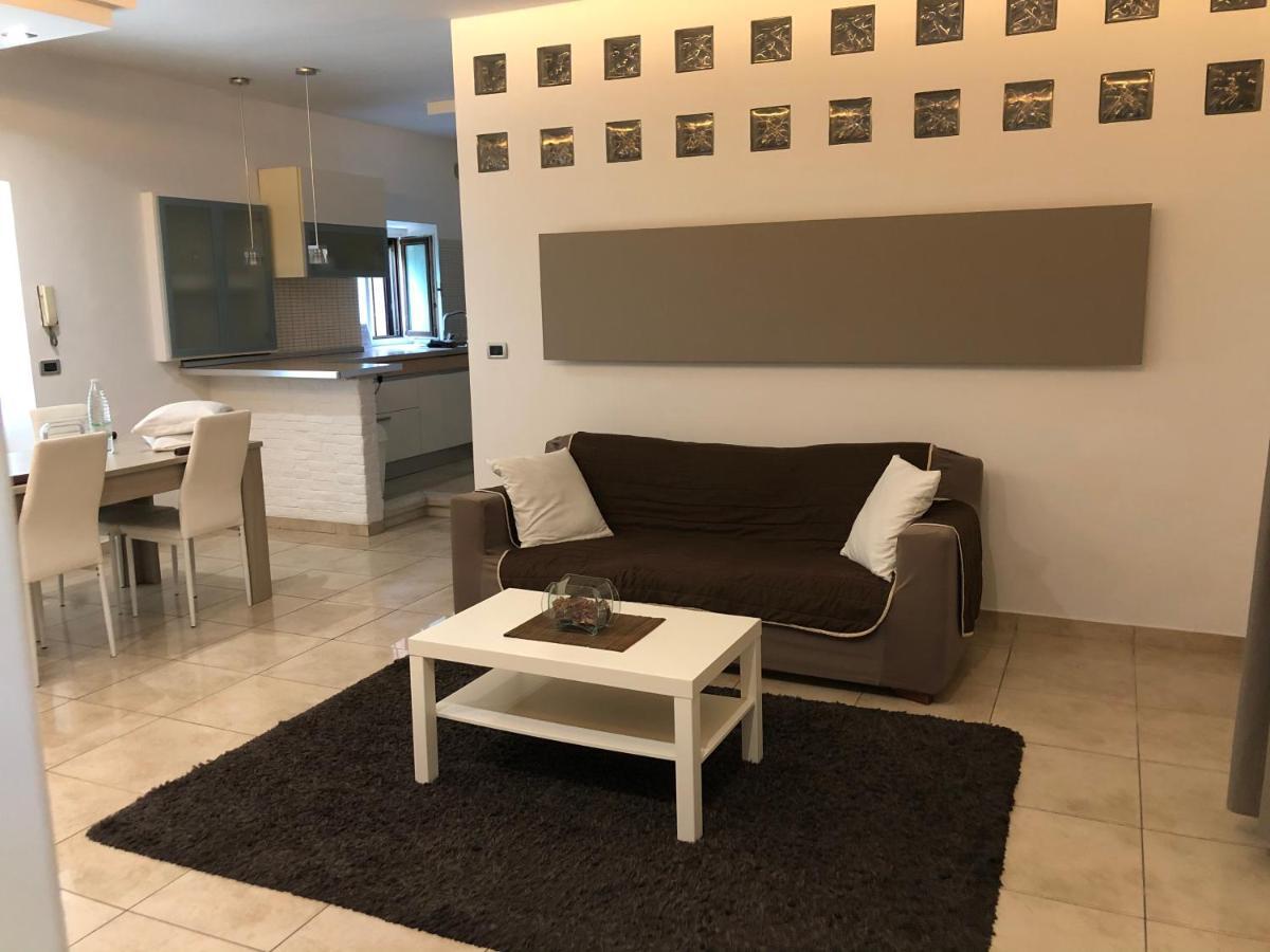 Ferienwohnung La Porta Nel Giardino Asti Exterior foto